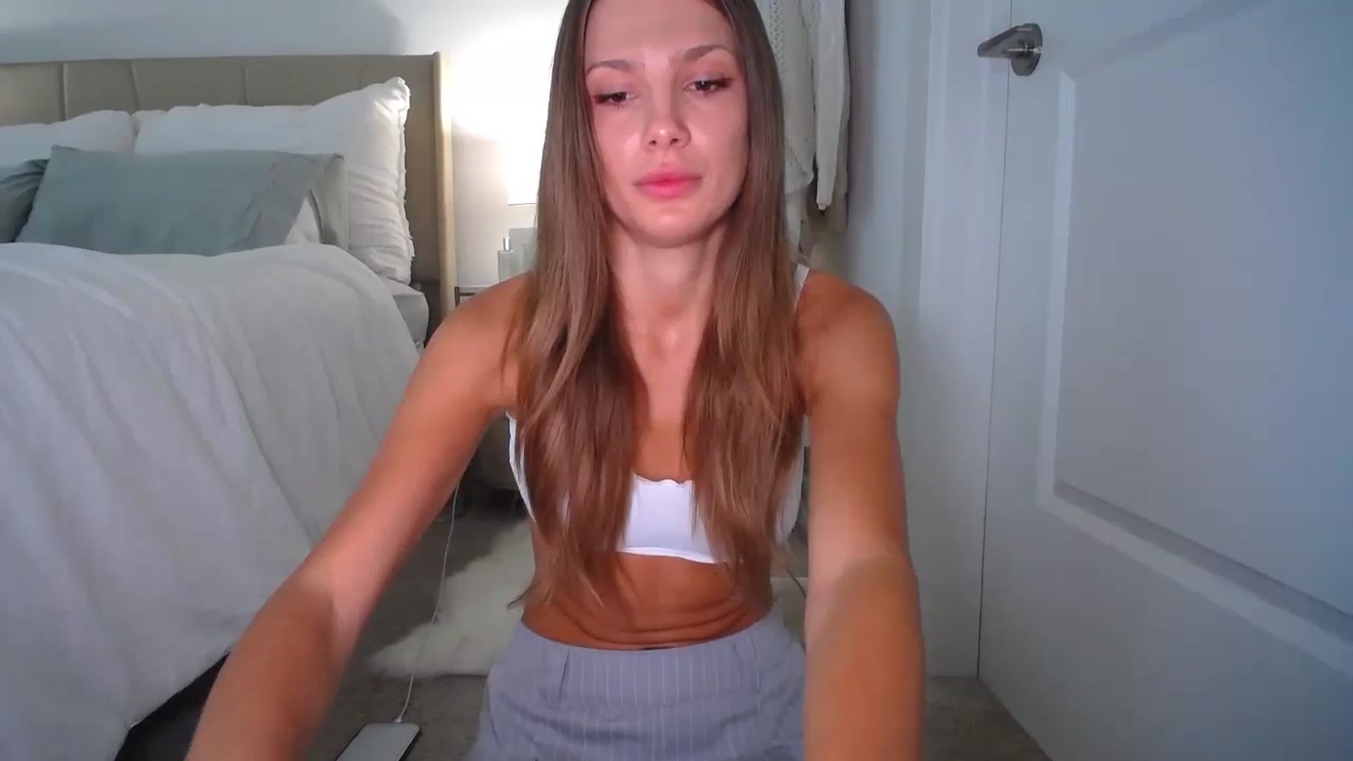 Gallery image thumbnail from MaryNewM's myfreecams stream on, 10/13/2023, 24:42 image 18 of 20