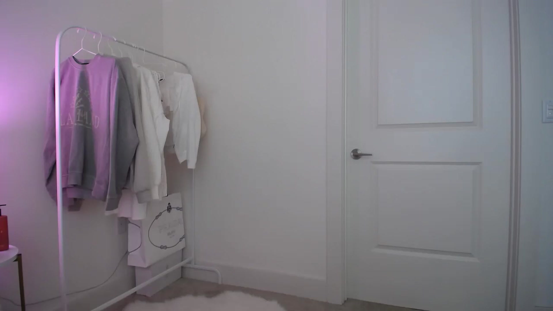 Gallery image thumbnail from MaryNewM's myfreecams stream on, 11/01/2023, 21:18 image 15 of 20