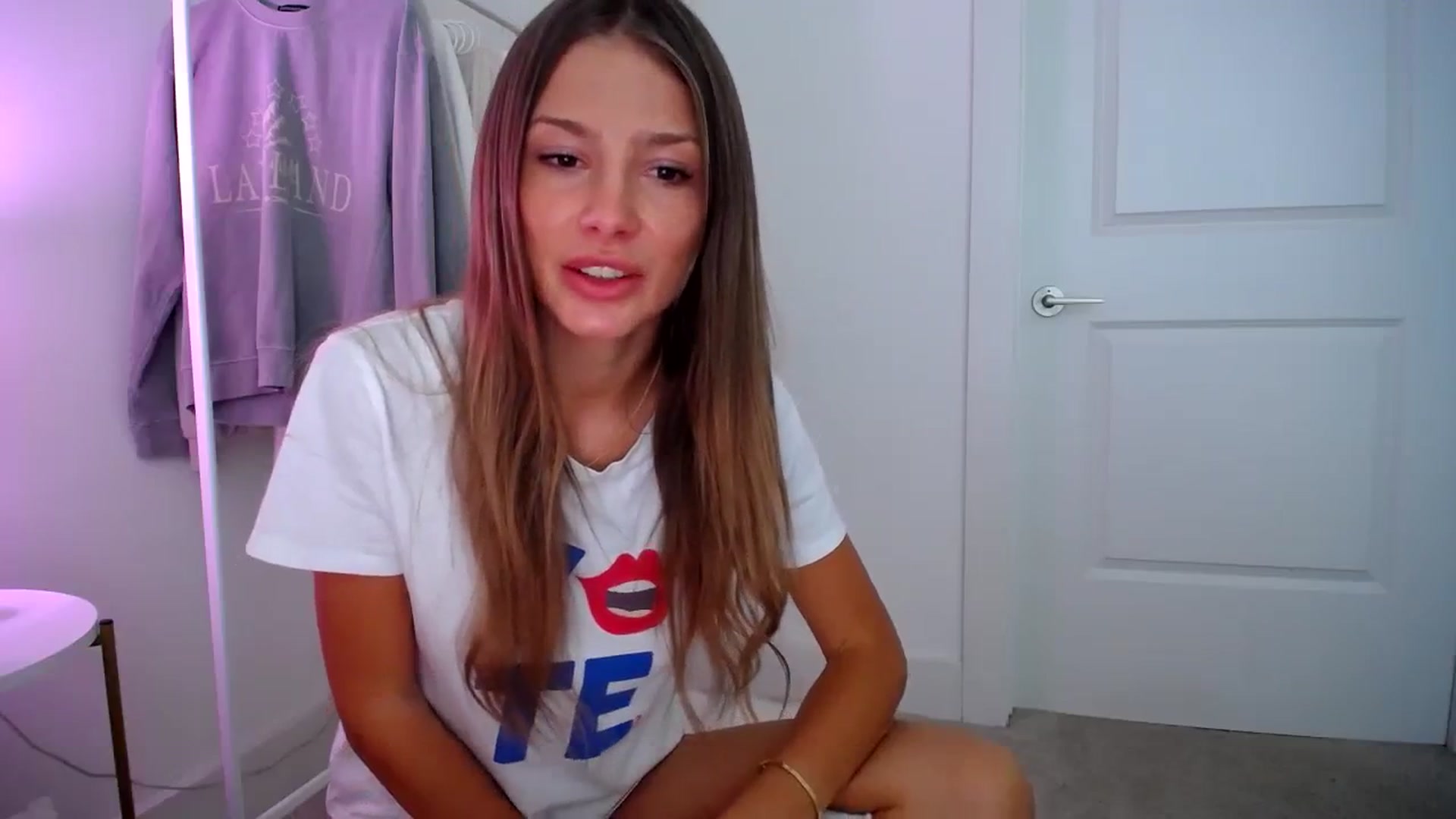 Gallery image thumbnail from MaryNewM's myfreecams stream on, 11/02/2023, 22:53 image 15 of 20