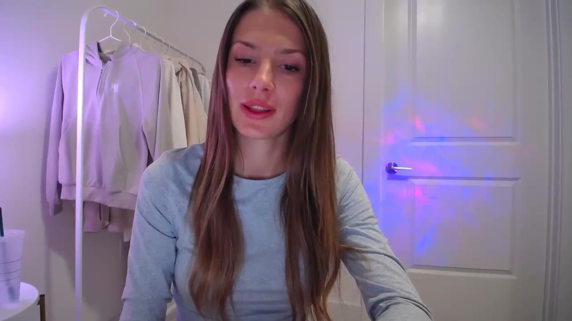 Gallery image thumbnail from MaryNewM's myfreecams stream on, 11/04/2023, 02:51 image 20 of 20