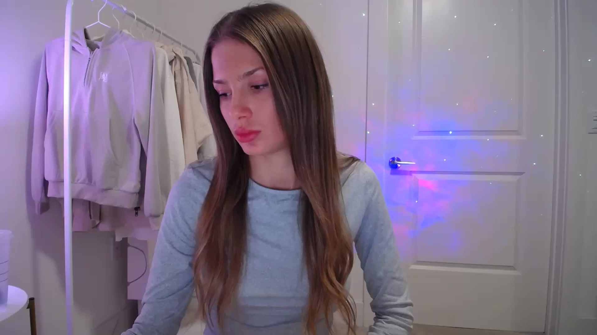 Gallery image thumbnail from MaryNewM's myfreecams stream on, 11/04/2023, 02:51 image 13 of 20