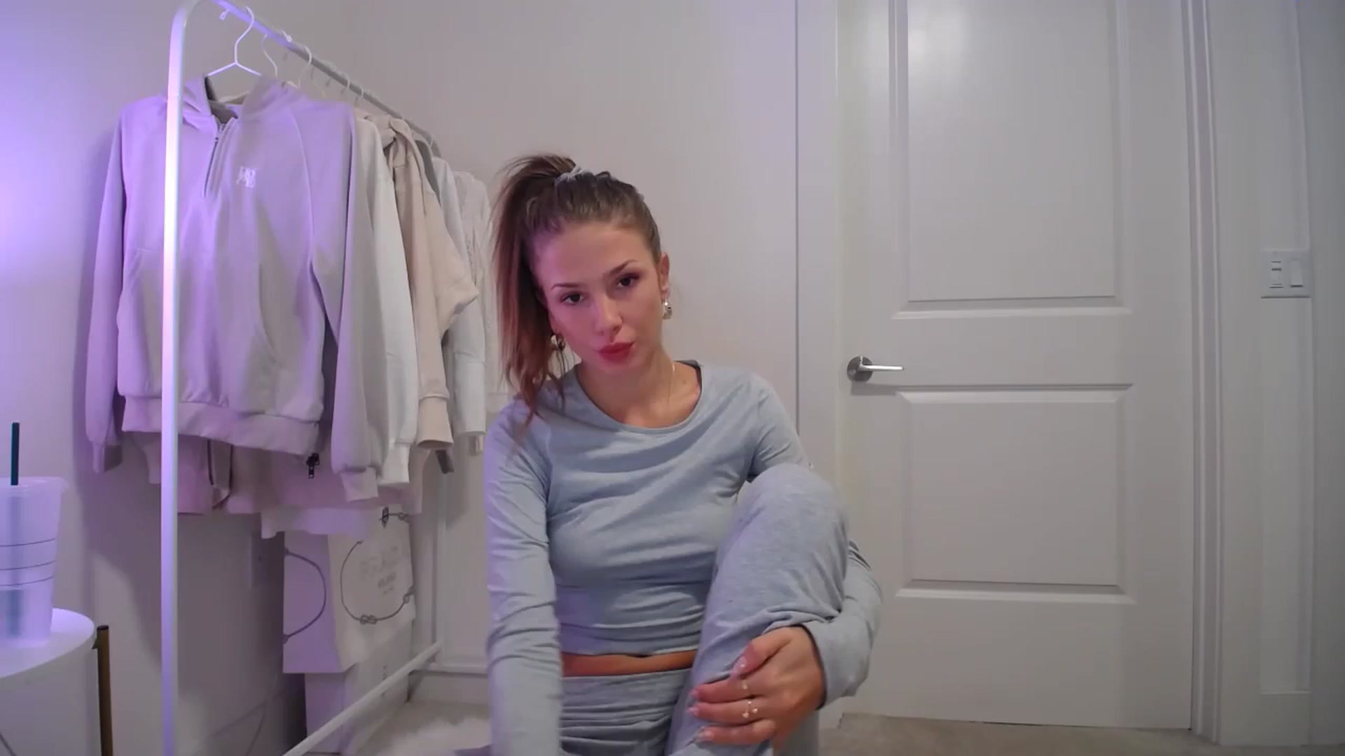 Gallery image thumbnail from MaryNewM's myfreecams stream on, 11/04/2023, 02:51 image 1 of 20