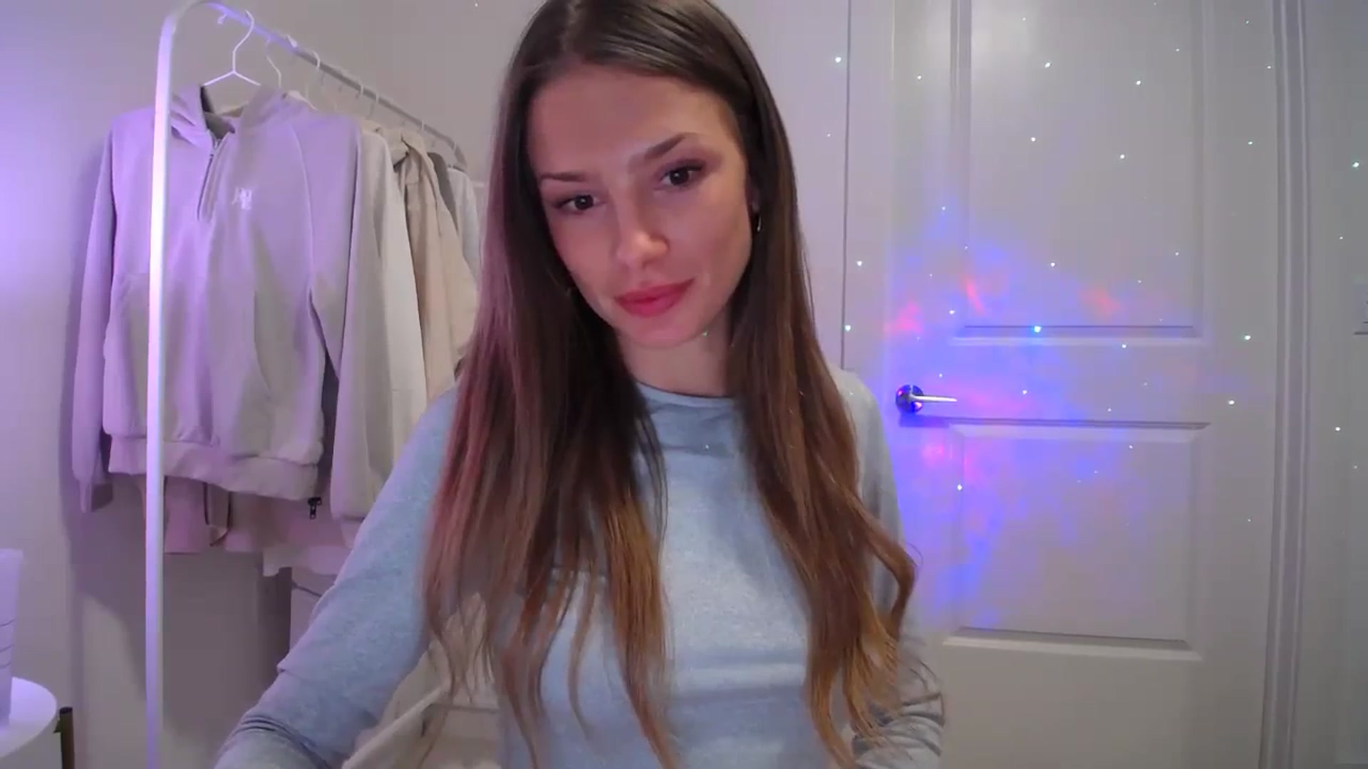 Gallery image thumbnail from MaryNewM's myfreecams stream on, 11/04/2023, 02:51 image 15 of 20