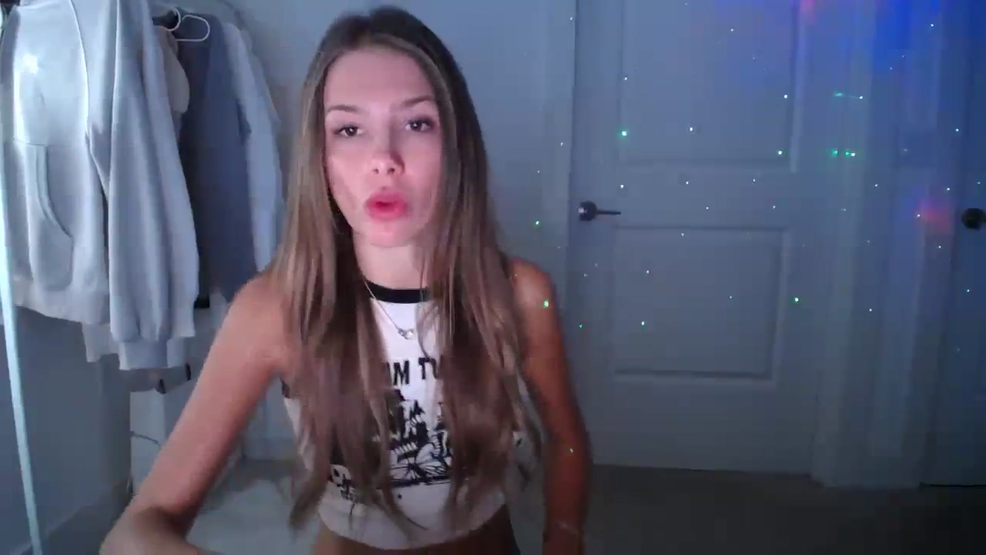 Gallery image thumbnail from MaryNewM's myfreecams stream on, 11/05/2023, 03:21 image 9 of 20