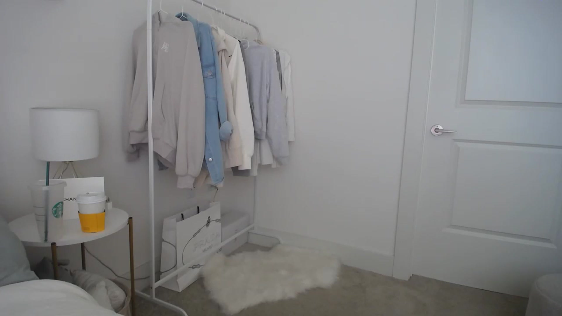 Gallery image thumbnail from MaryNewM's myfreecams stream on, 11/20/2023, 21:06 image 19 of 20