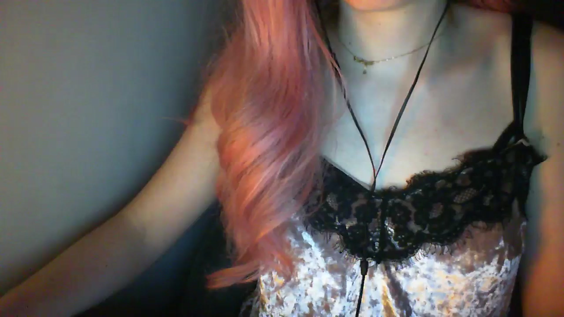 Gallery image thumbnail from MaryStreep95's myfreecams stream on, 06/01/2025, 20:06 image 19 of 20