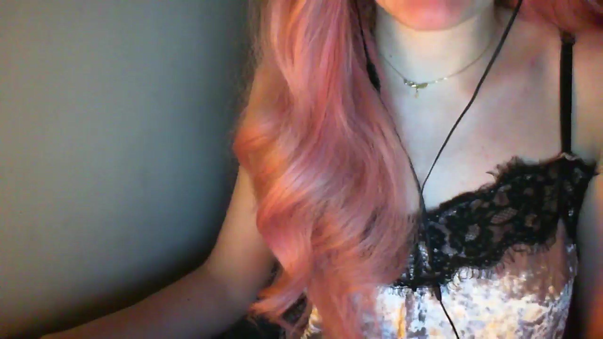 Gallery image thumbnail from MaryStreep95's myfreecams stream on, 06/03/2025, 24:51 image 2 of 20