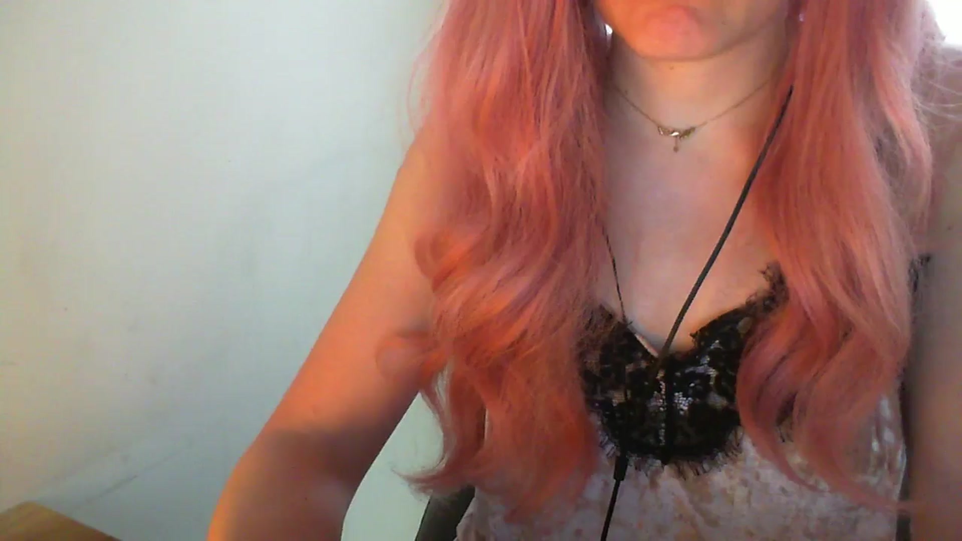 Gallery image thumbnail from MaryStreep95's myfreecams stream on, 06/08/2025, 16:16 image 14 of 20