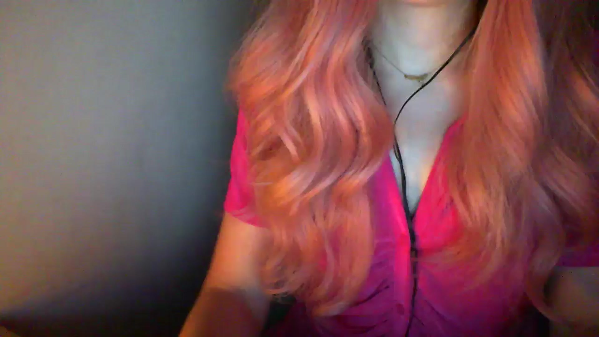 Gallery image thumbnail from MaryStreep95's myfreecams stream on, 06/21/2025, 19:03 image 16 of 20