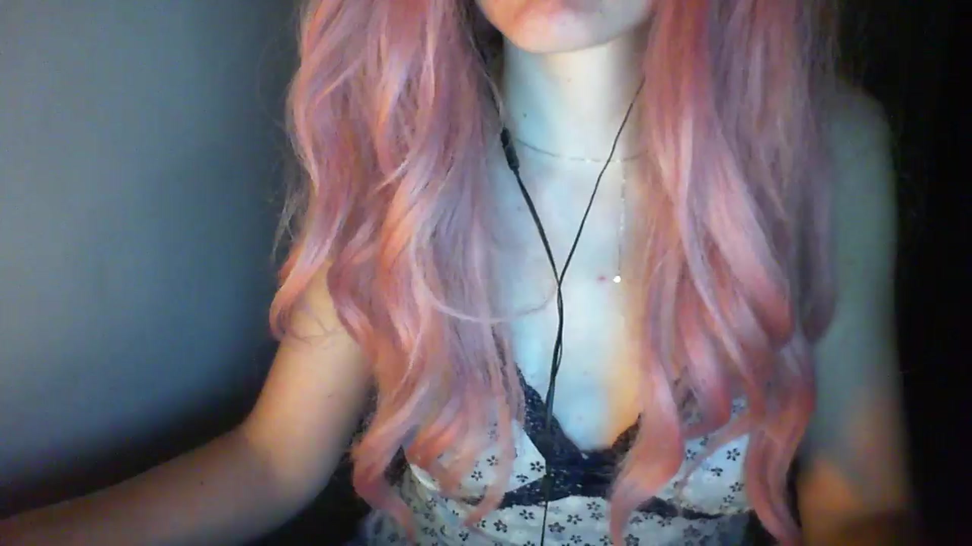 Gallery image thumbnail from MaryStreep95's myfreecams stream on, 09/18/2025, 24:01 image 19 of 20
