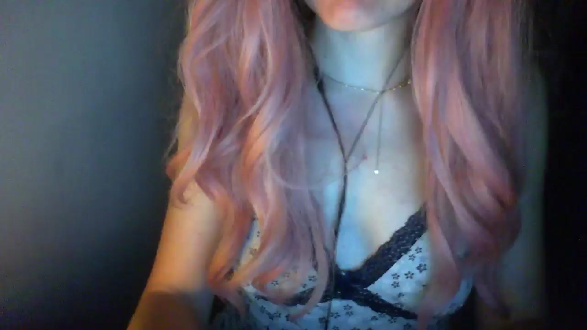 Gallery image thumbnail from MaryStreep95's myfreecams stream on, 09/18/2025, 24:01 image 1 of 20