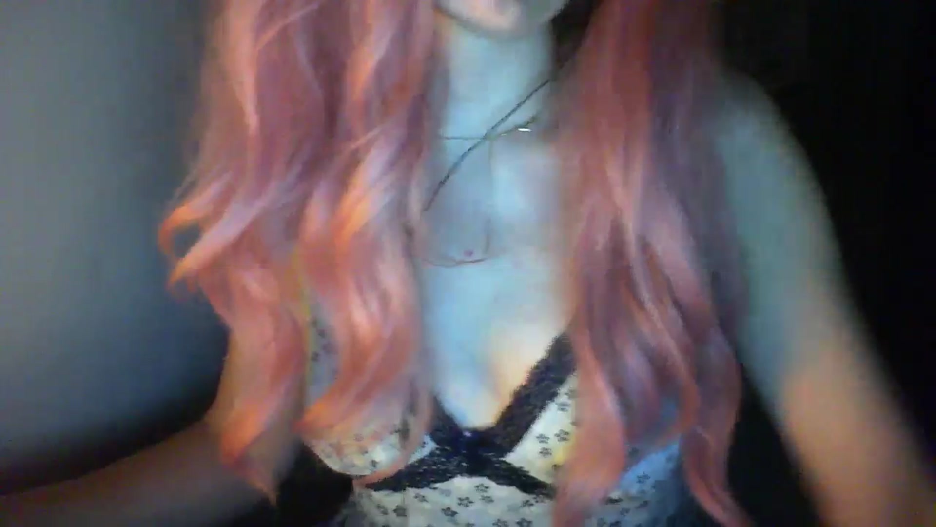 Gallery image thumbnail from MaryStreep95's myfreecams stream on, 09/18/2025, 24:01 image 16 of 20