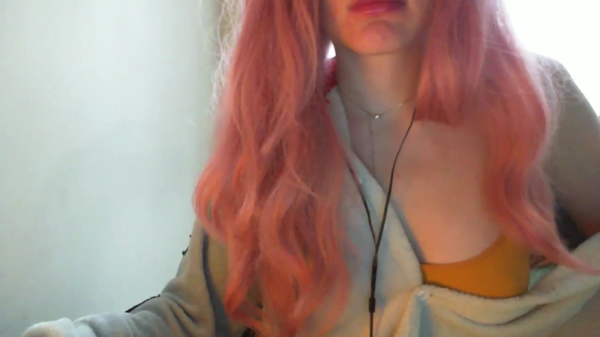 Gallery image thumbnail from MaryStreep95's myfreecams stream on, 09/25/2025, 10:36 image 12 of 20