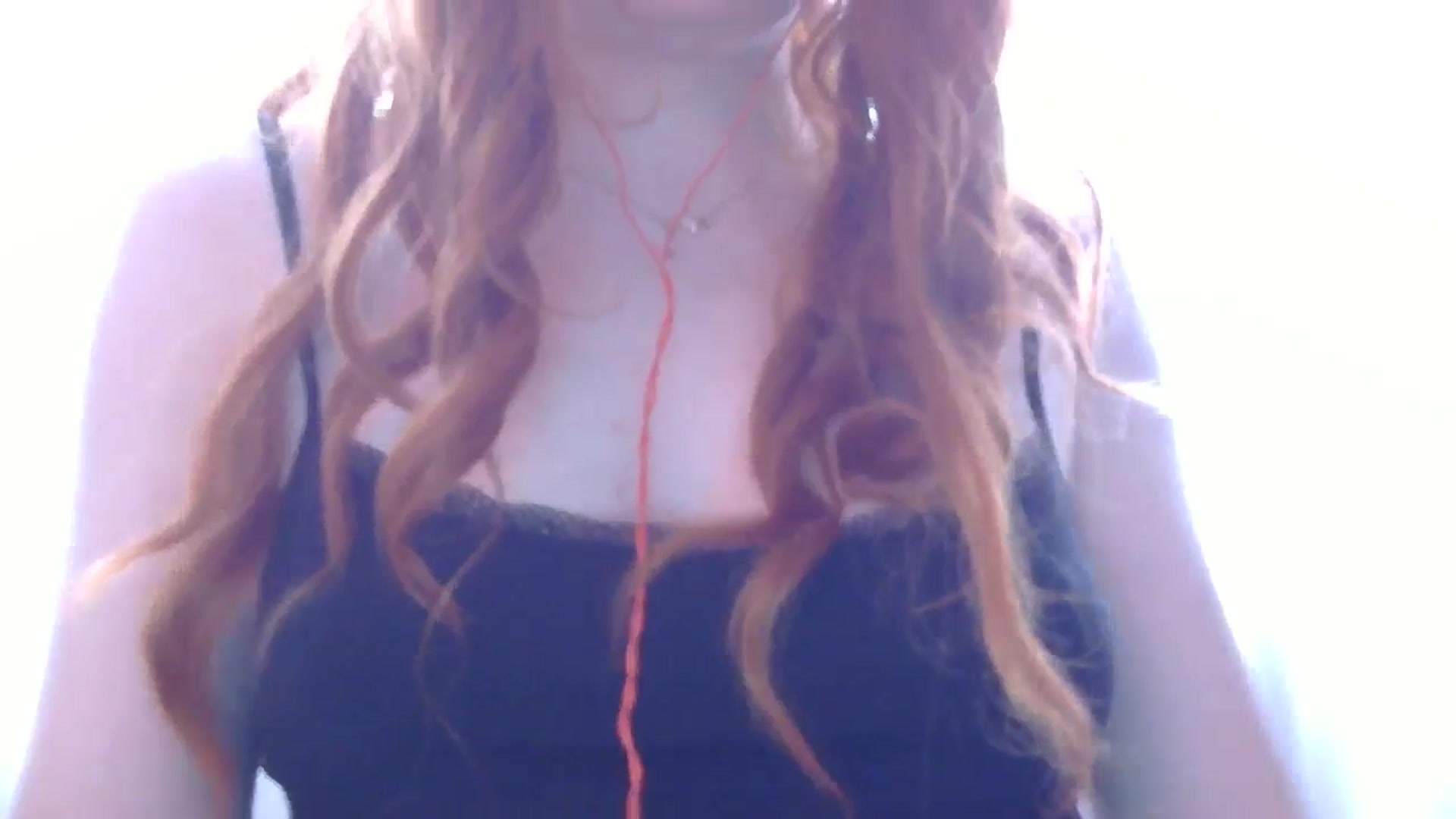 Gallery image thumbnail from MaryStreep95's myfreecams stream on, 04/15/2026, 15:04 image 7 of 20