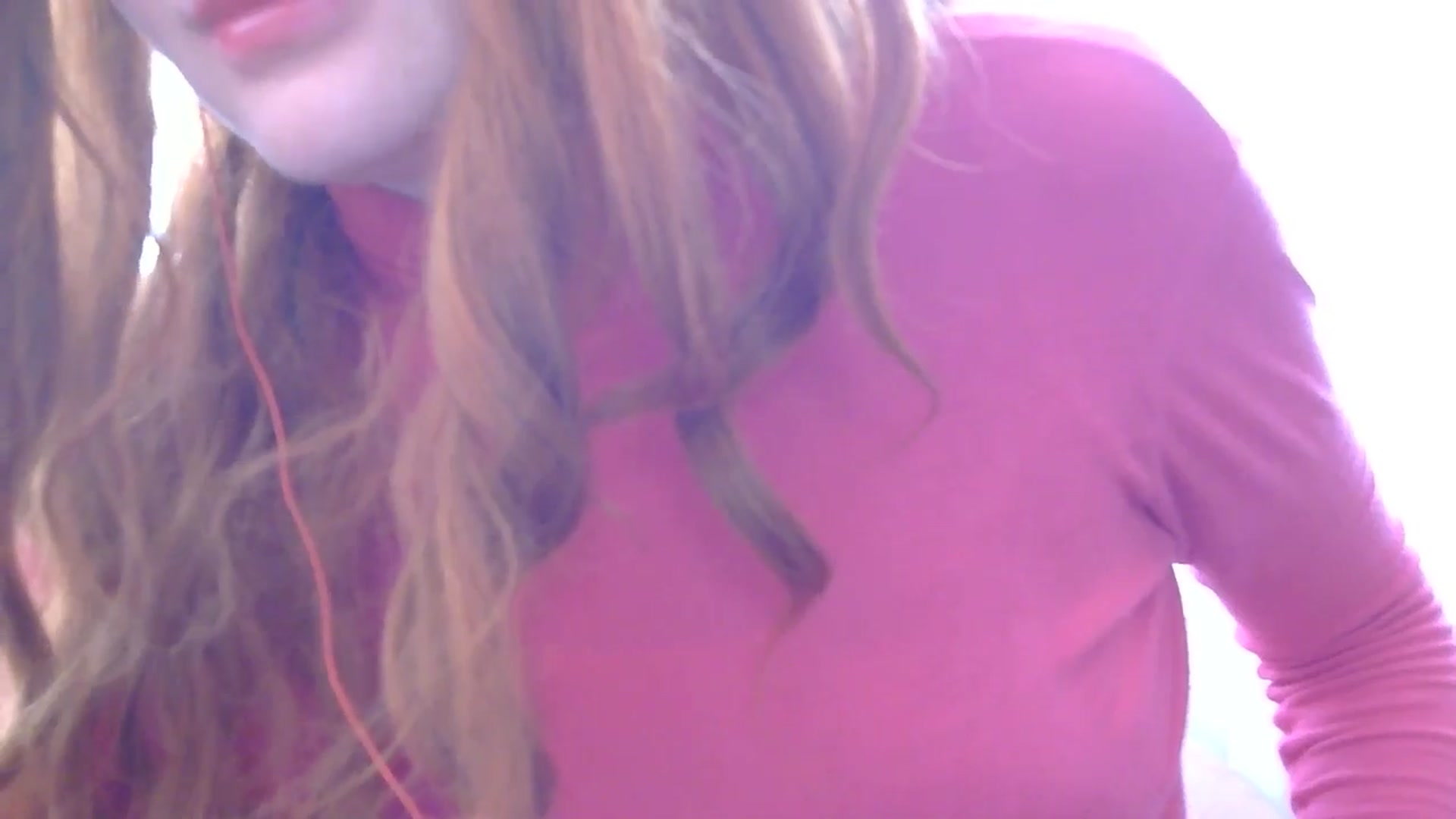 Gallery image thumbnail from MaryStreep95's myfreecams stream on, 04/29/2026, 07:52 image 14 of 20