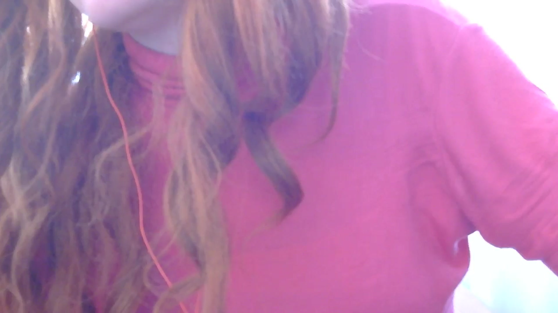 Gallery image thumbnail from MaryStreep95's myfreecams stream on, 04/29/2026, 07:52 image 16 of 20