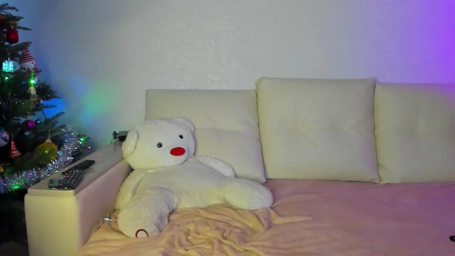 Gallery image thumbnail from MarySweety_'s myfreecams stream on, 01/07/2023, 04:37 image 14 of 20
