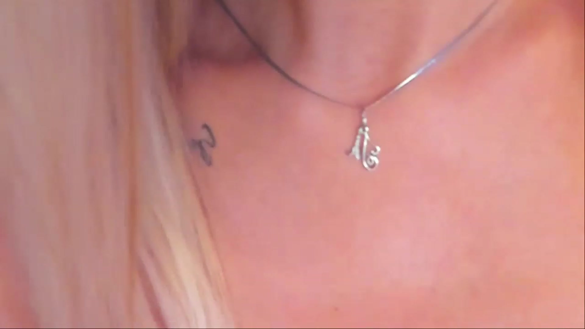 Gallery image thumbnail from MarySweety_'s myfreecams stream on, 01/31/2023, 05:25 image 18 of 20