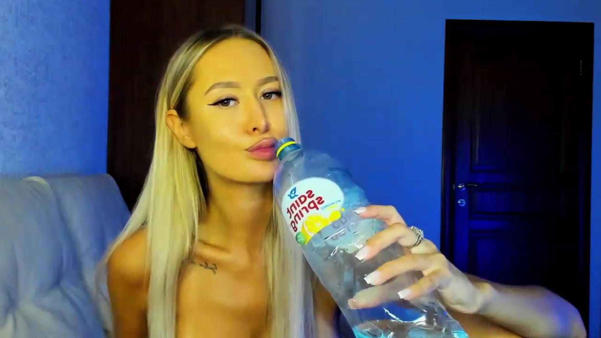 Gallery image thumbnail from MarySweety_'s myfreecams stream on, 08/18/2023, 06:13 image 16 of 20
