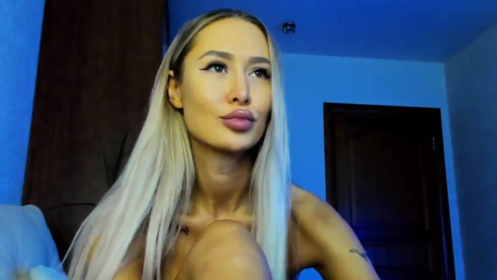 Gallery image thumbnail from MarySweety_'s myfreecams stream on, 09/02/2023, 04:22 image 19 of 20