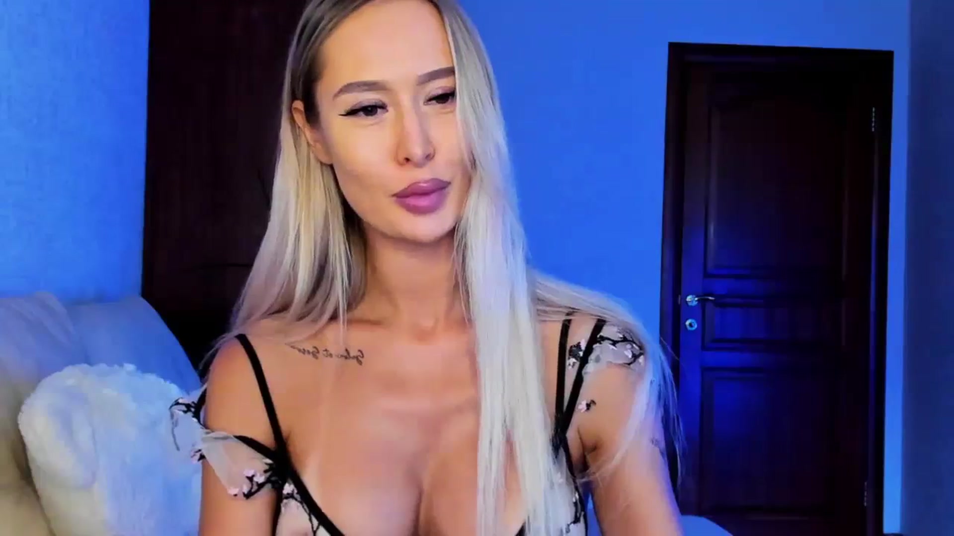 Gallery image thumbnail from MarySweety_'s myfreecams stream on, 09/05/2023, 06:02 image 9 of 20