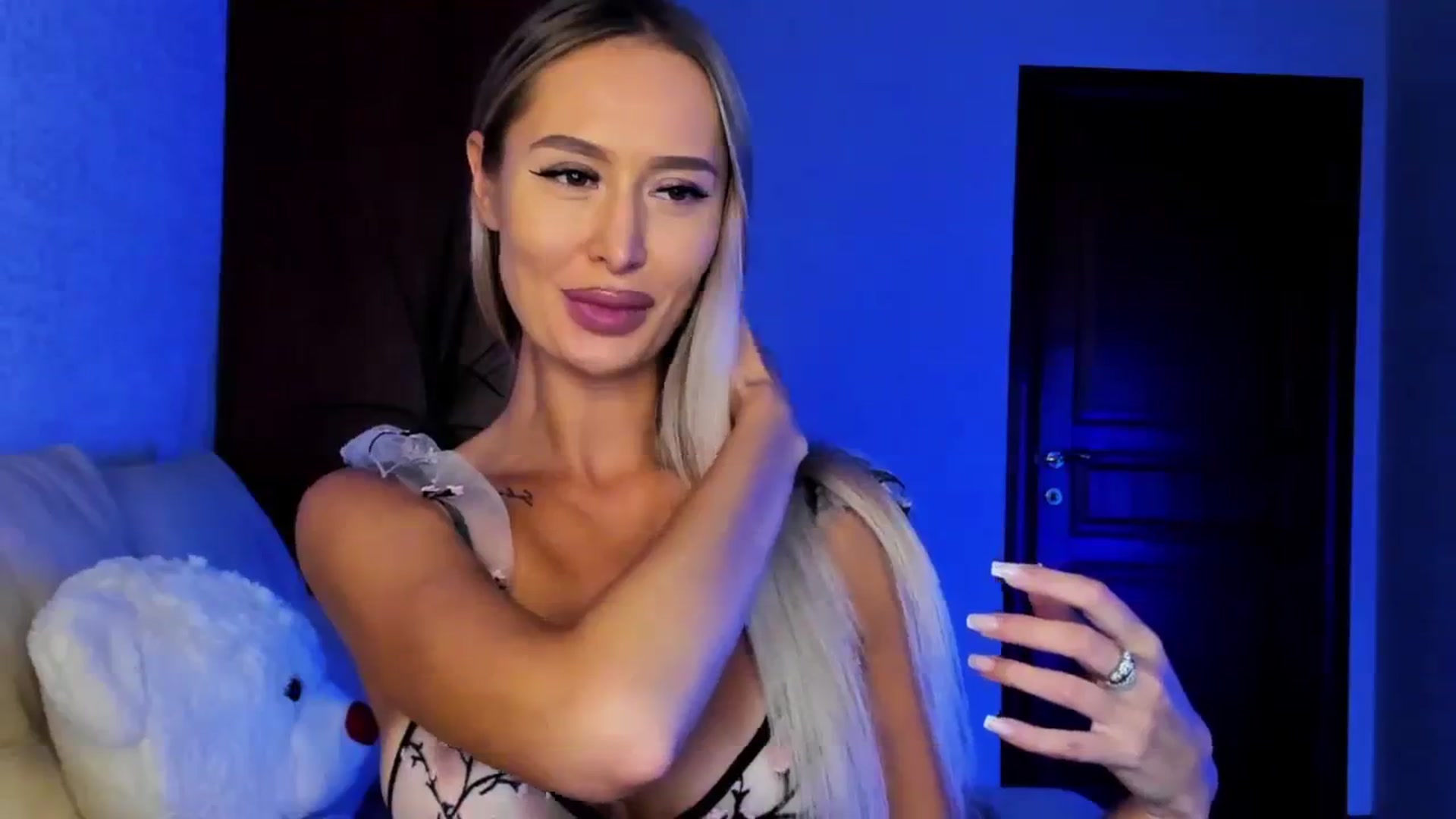 Gallery image thumbnail from MarySweety_'s myfreecams stream on, 09/05/2023, 06:02 image 18 of 20