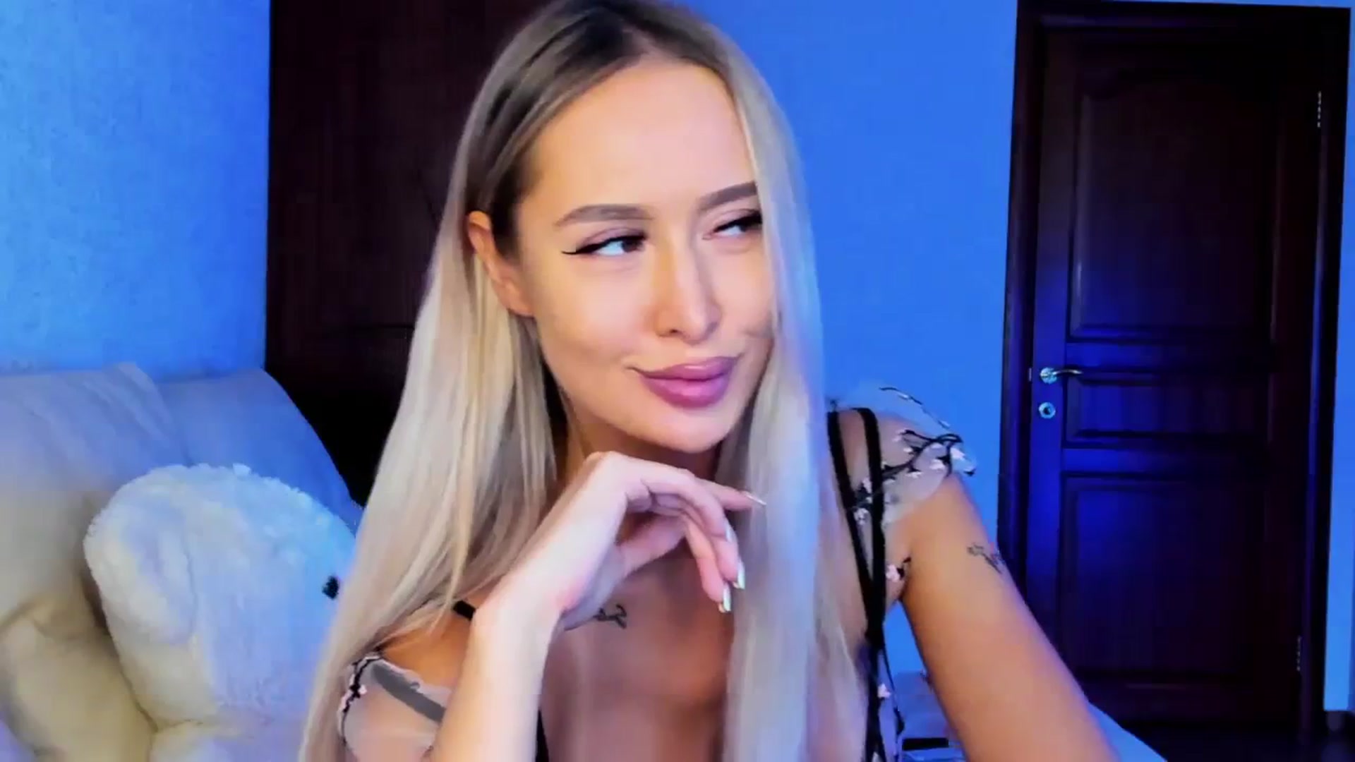 Gallery image thumbnail from MarySweety_'s myfreecams stream on, 09/05/2023, 06:02 image 5 of 20