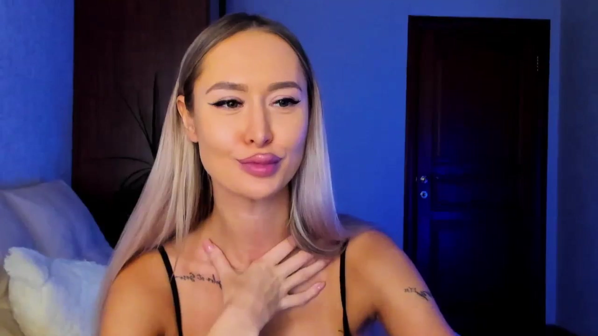 Gallery image thumbnail from MarySweety_'s myfreecams stream on, 09/26/2023, 04:55 image 20 of 20