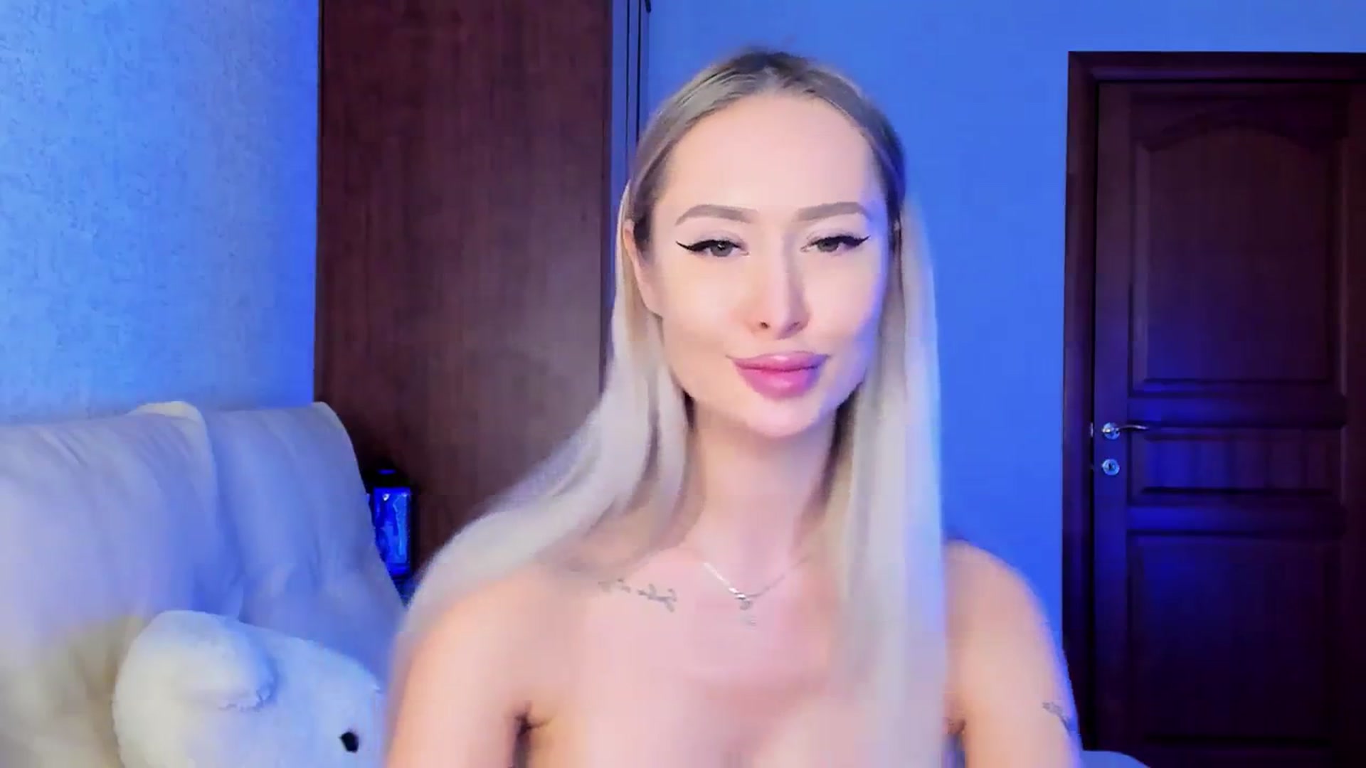 Gallery image thumbnail from MarySweety_'s myfreecams stream on, 01/06/2024, 06:02 image 17 of 20