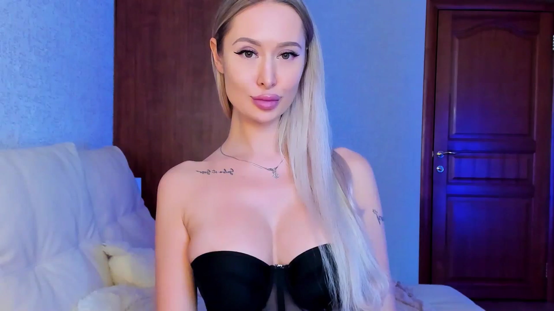 Gallery image thumbnail from MarySweety_'s myfreecams stream on, 02/07/2024, 06:19 image 13 of 20