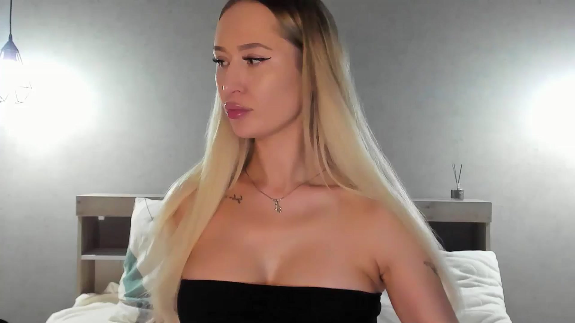 Gallery image thumbnail from MarySweety_'s myfreecams stream on, 05/22/2024, 06:58 image 1 of 20