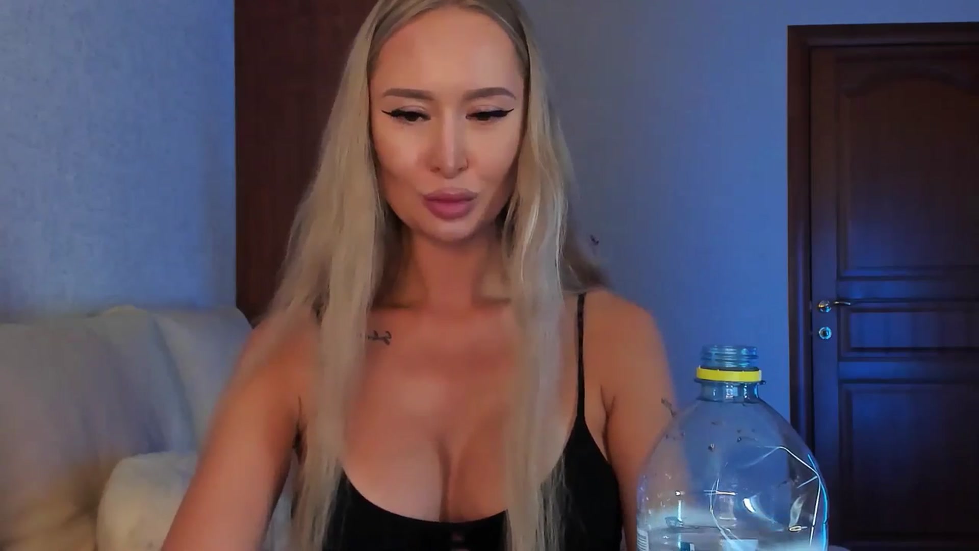 Gallery image thumbnail from MarySweety_'s myfreecams stream on, 07/06/2024, 05:09 image 18 of 20