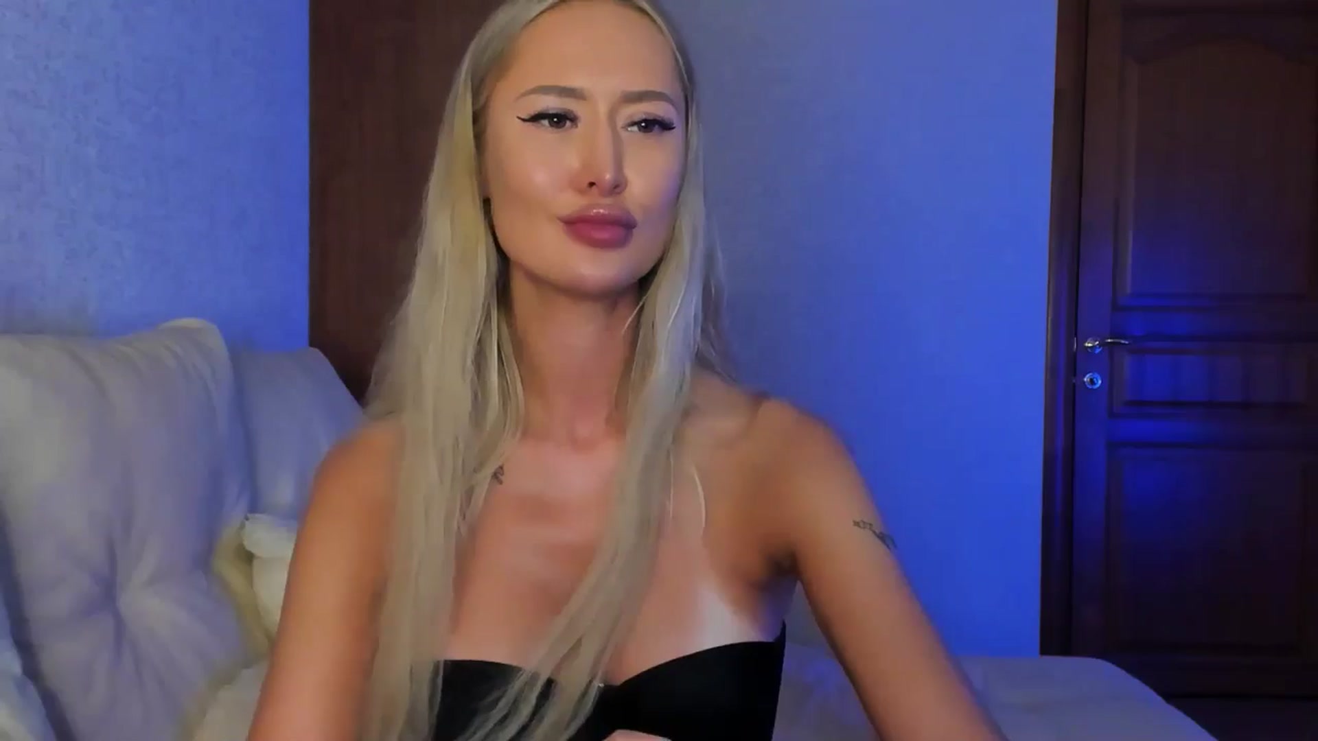 Gallery image thumbnail from MarySweety_'s myfreecams stream on, 07/15/2024, 06:32 image 12 of 20