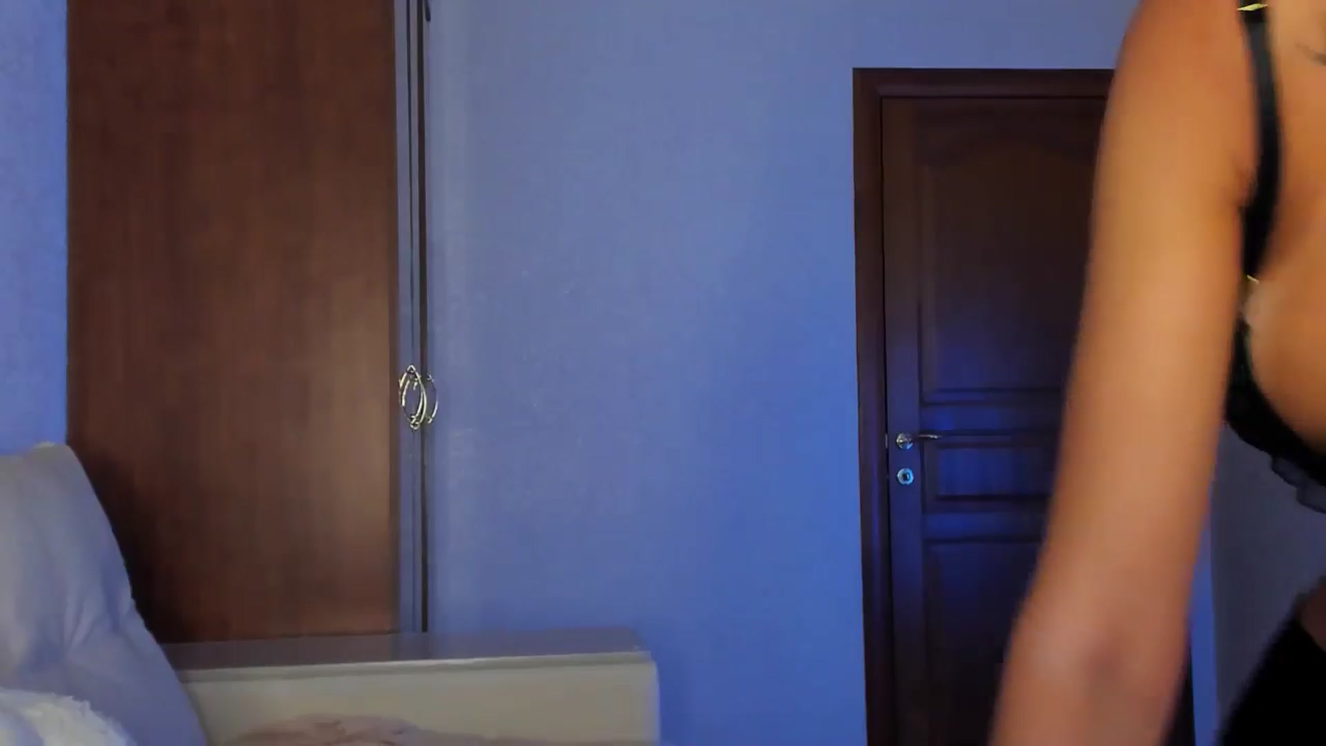Gallery image thumbnail from MarySweety_'s myfreecams stream on, 08/12/2024, 04:55 image 16 of 20