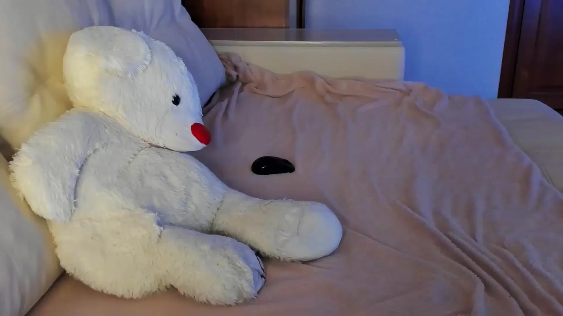 Gallery image thumbnail from MarySweety_'s myfreecams stream on, 08/26/2024, 04:15 image 4 of 20
