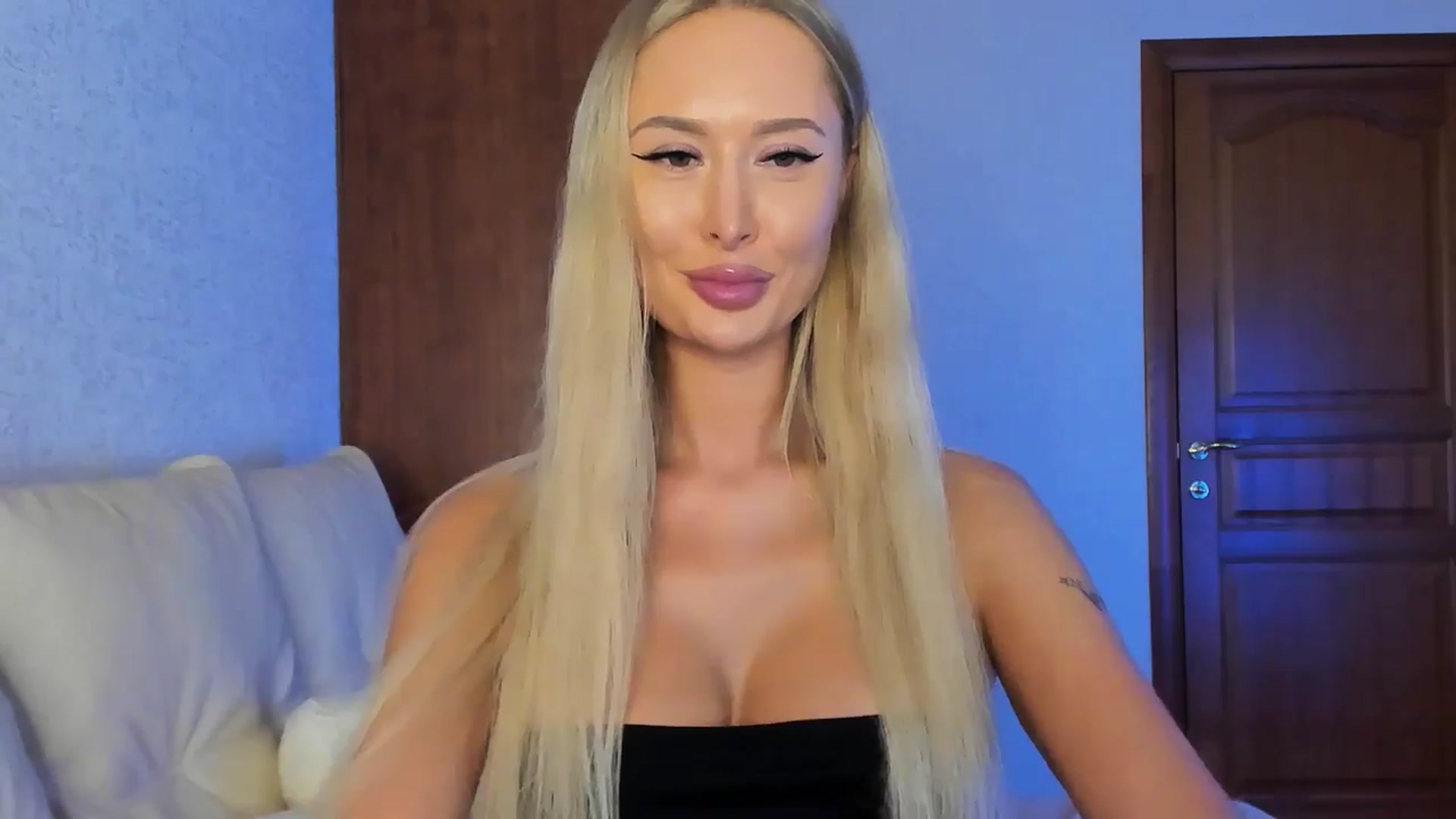 Gallery image thumbnail from MarySweety_'s myfreecams stream on, 09/05/2024, 05:01 image 19 of 20