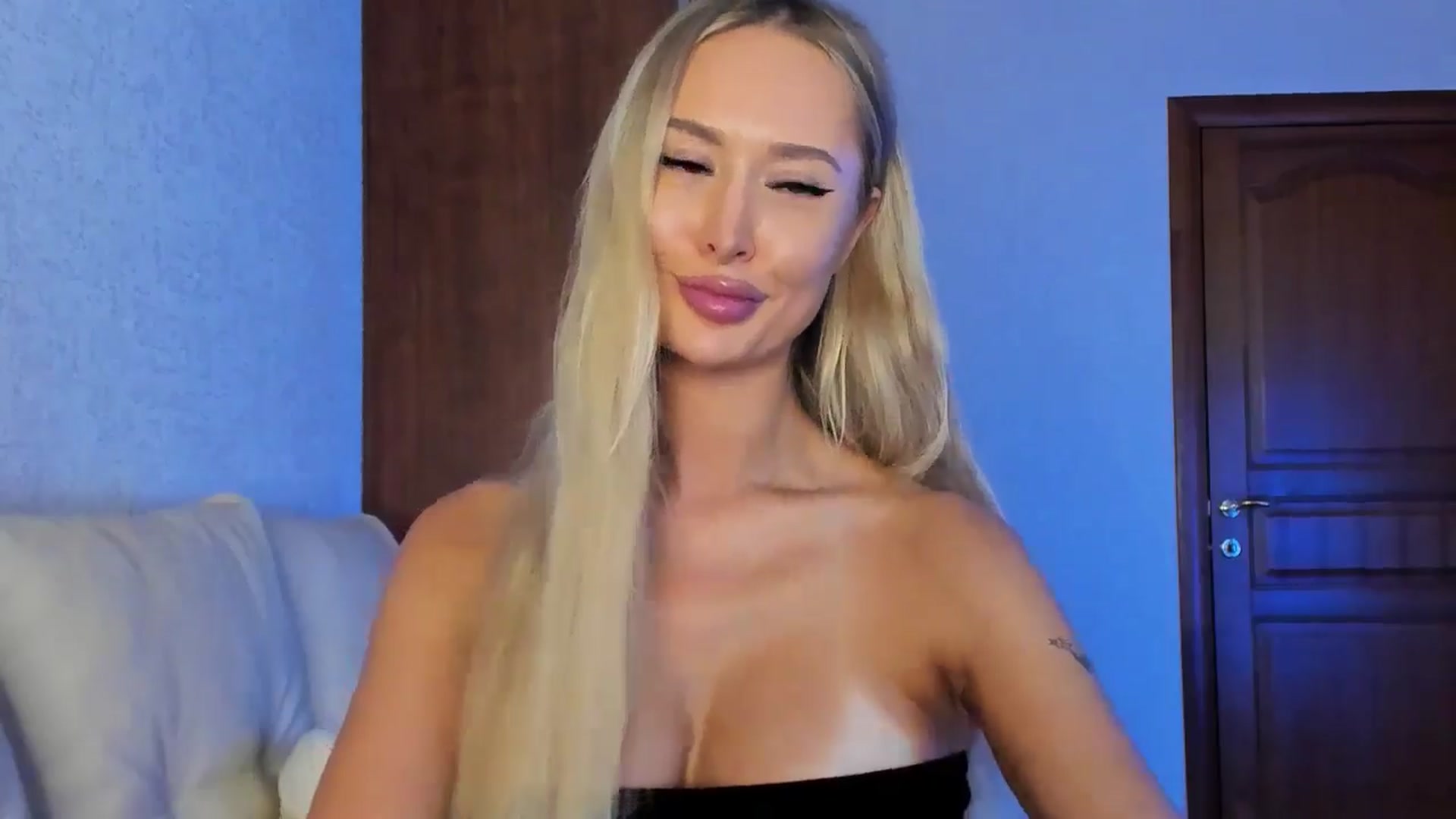 Gallery image thumbnail from MarySweety_'s myfreecams stream on, 09/07/2024, 04:42 image 7 of 20
