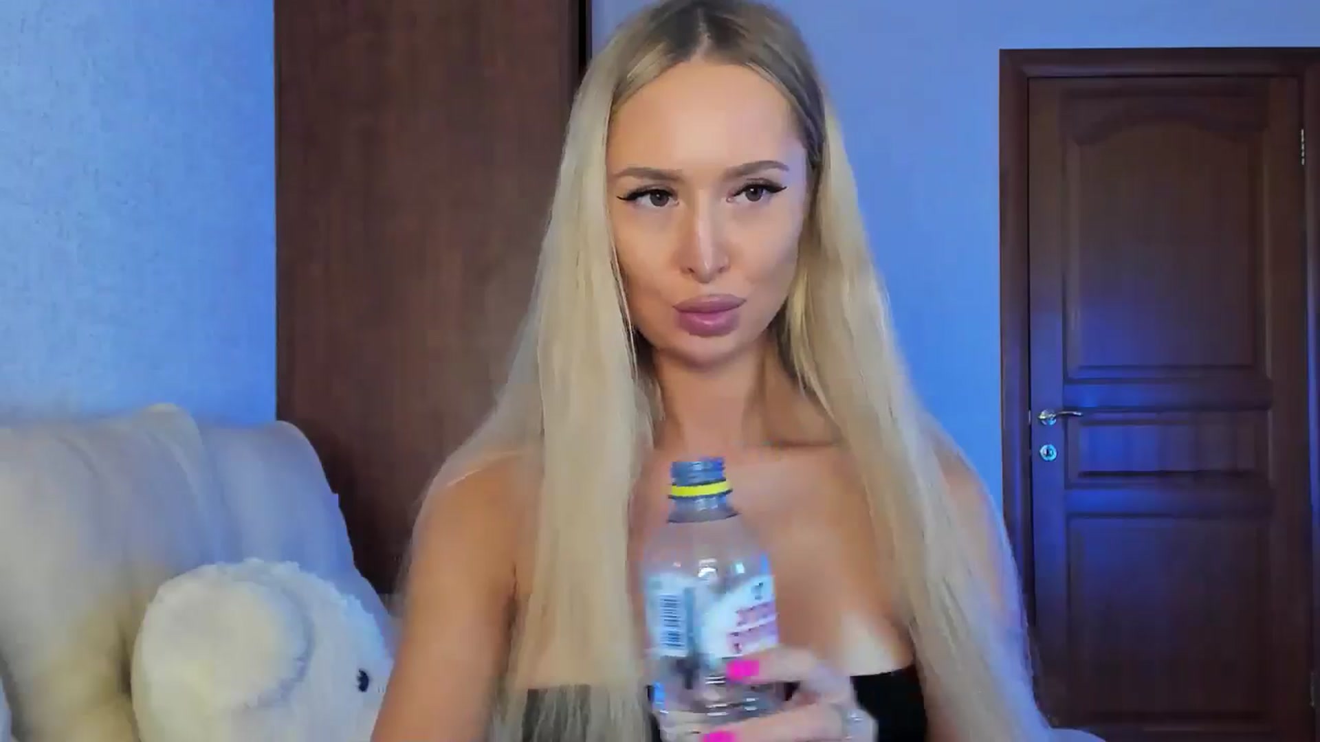 Gallery image thumbnail from MarySweety_'s myfreecams stream on, 09/07/2024, 05:29 image 3 of 20
