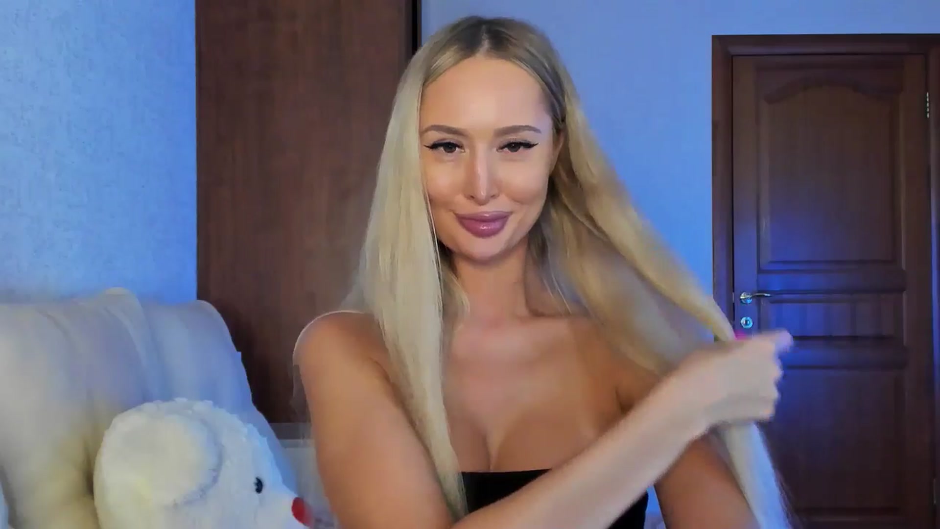 Gallery image thumbnail from MarySweety_'s myfreecams stream on, 09/07/2024, 05:29 image 5 of 20