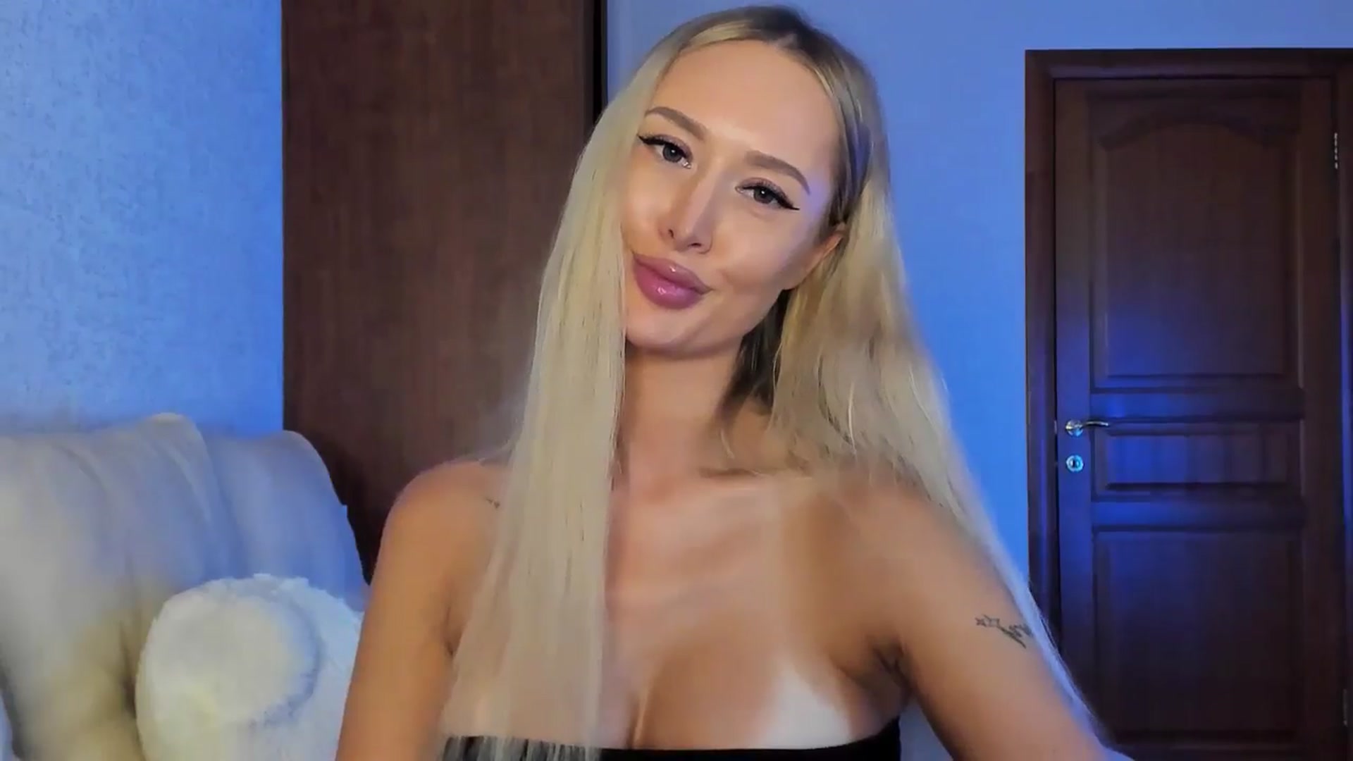 Gallery image thumbnail from MarySweety_'s myfreecams stream on, 09/07/2024, 05:29 image 20 of 20