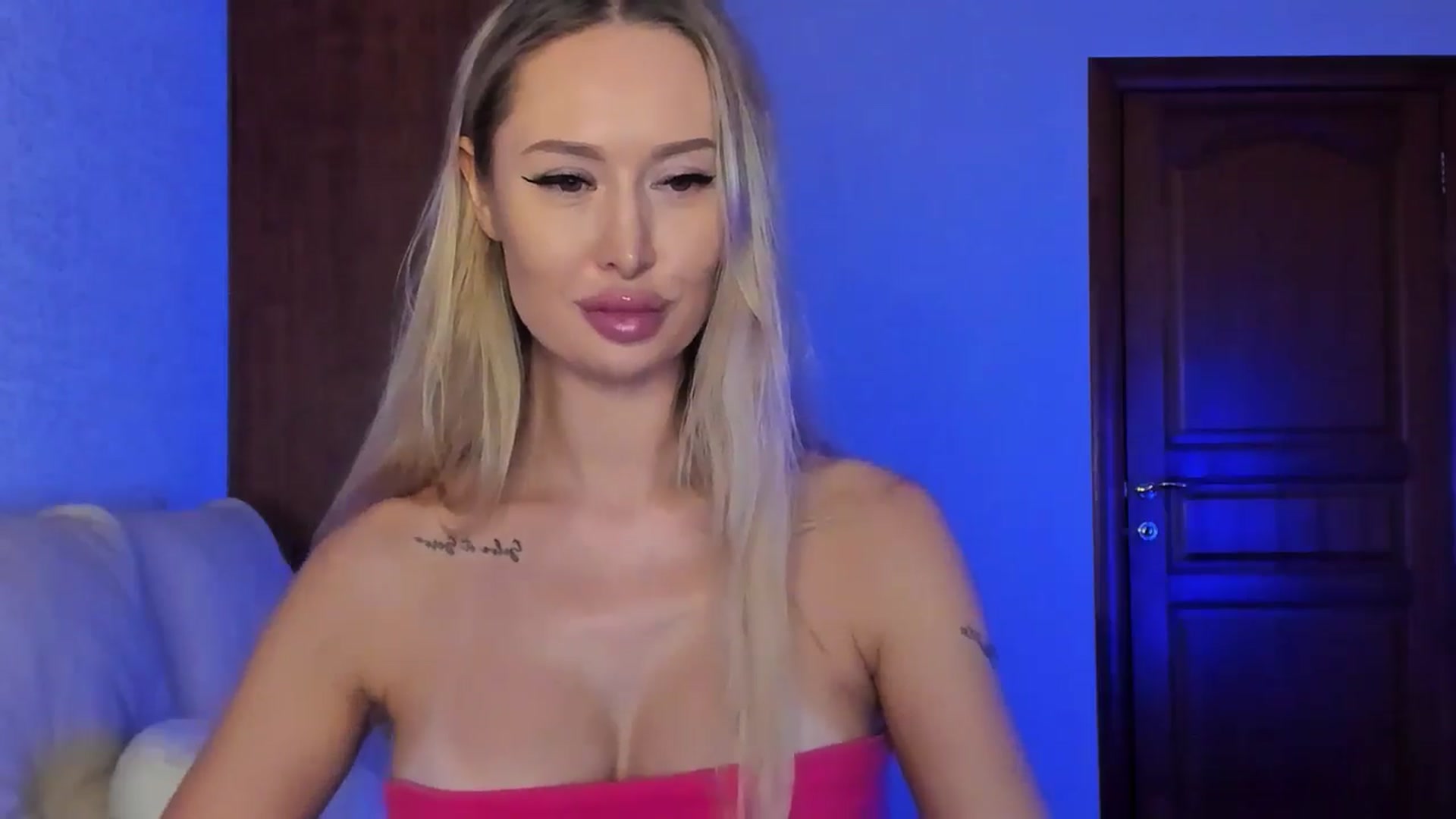 Gallery image thumbnail from MarySweety_'s myfreecams stream on, 11/05/2024, 06:20 image 12 of 20