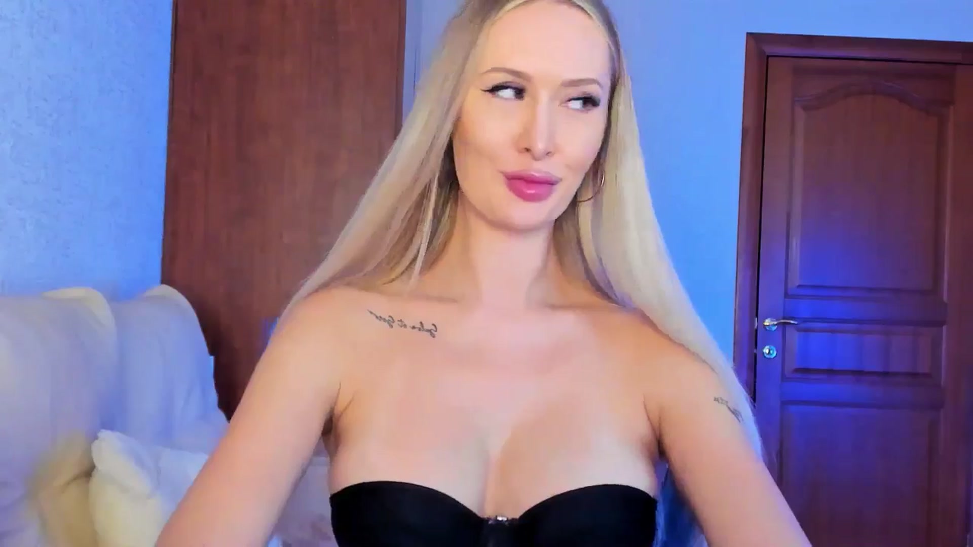 Gallery image thumbnail from MarySweety_'s myfreecams stream on, 01/28/2025, 05:13 image 15 of 20