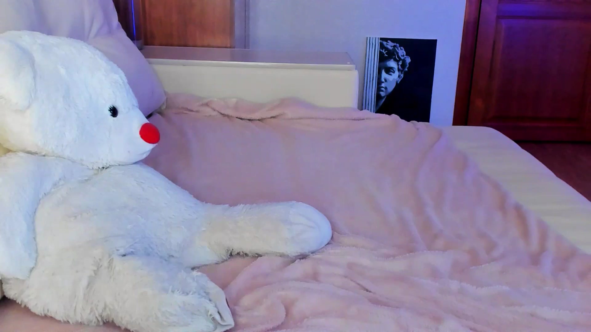 Gallery image thumbnail from MarySweety_'s myfreecams stream on, 02/24/2025, 05:13 image 9 of 20