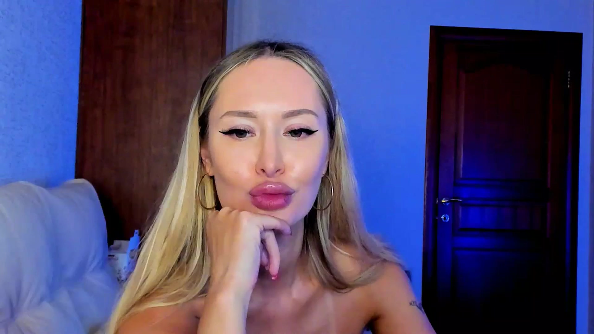 Gallery image thumbnail from MarySweety_'s myfreecams stream on, 04/07/2025, 06:59 image 20 of 20