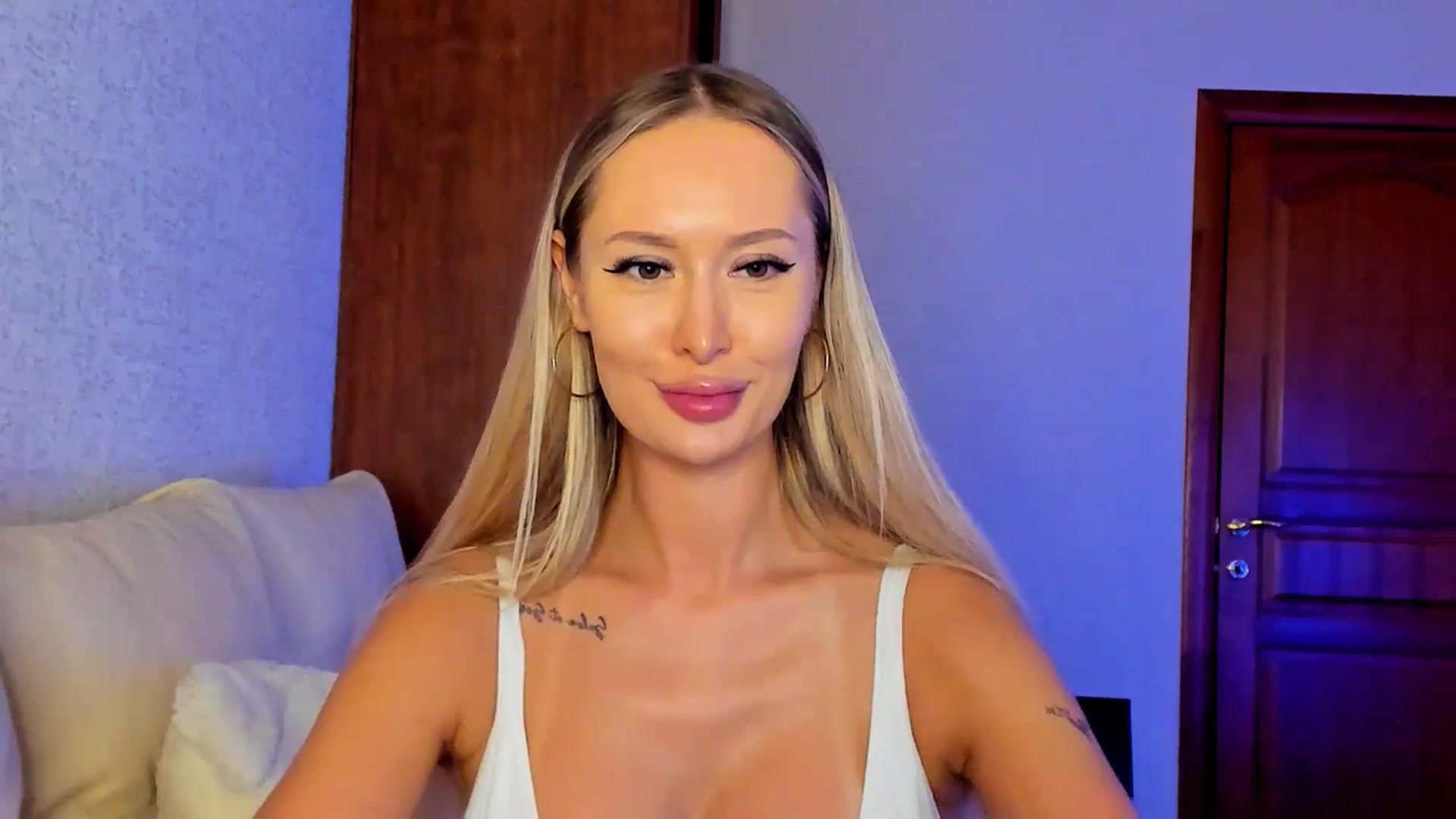 Gallery image thumbnail from MarySweety_'s myfreecams stream on, 04/13/2025, 05:40 image 13 of 20