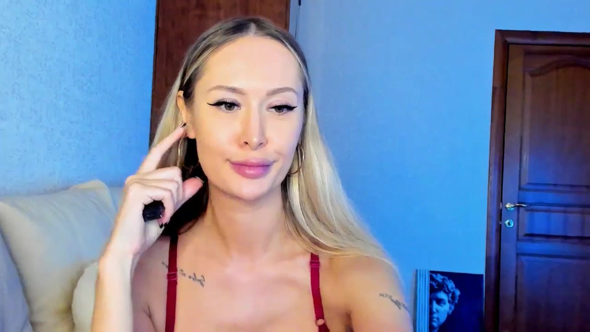 Gallery image thumbnail from MarySweety_'s myfreecams stream on, 05/18/2025, 06:04 image 13 of 20
