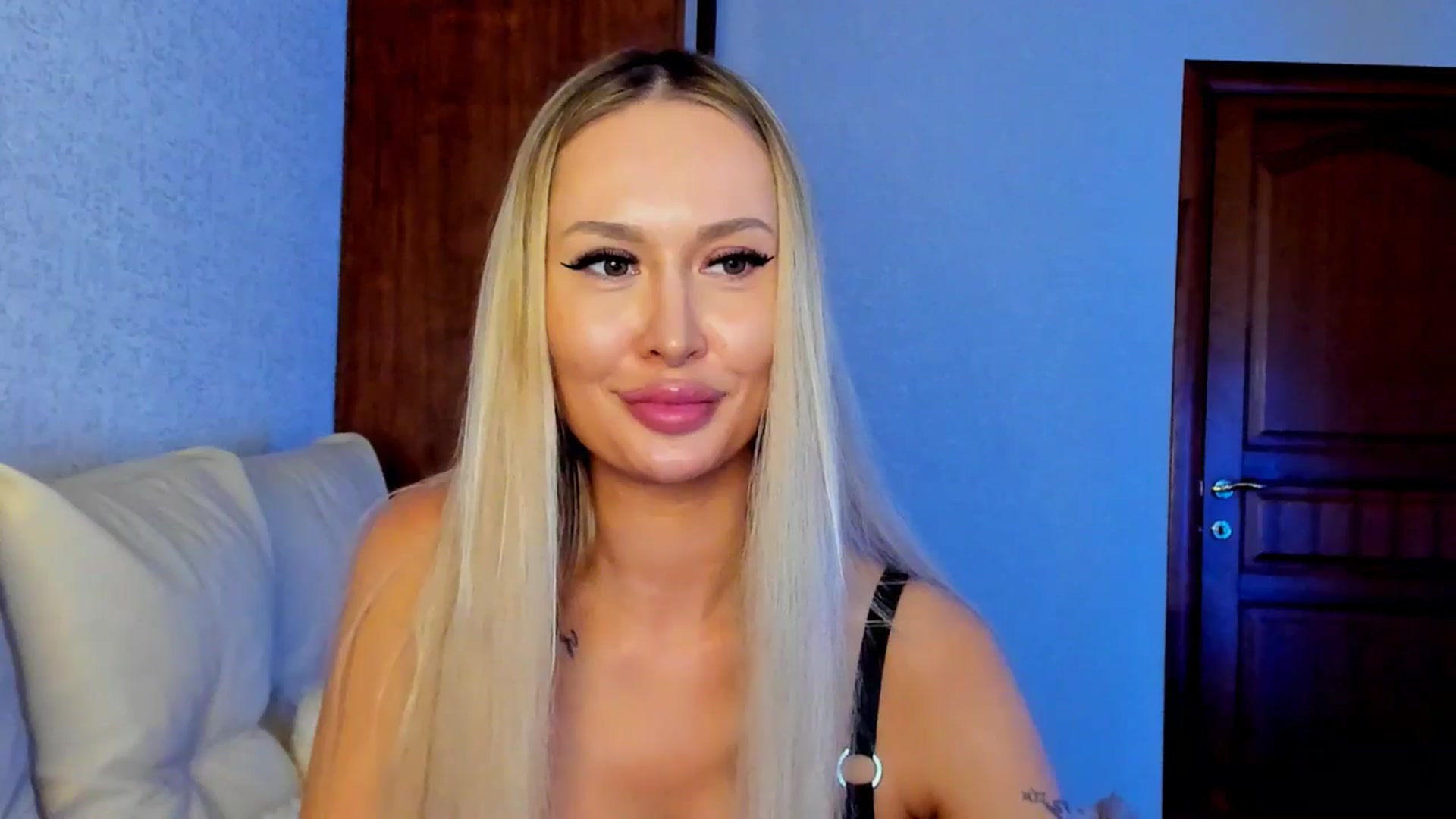Gallery image thumbnail from MarySweety_'s myfreecams stream on, 10/10/2025, 05:24 image 19 of 20