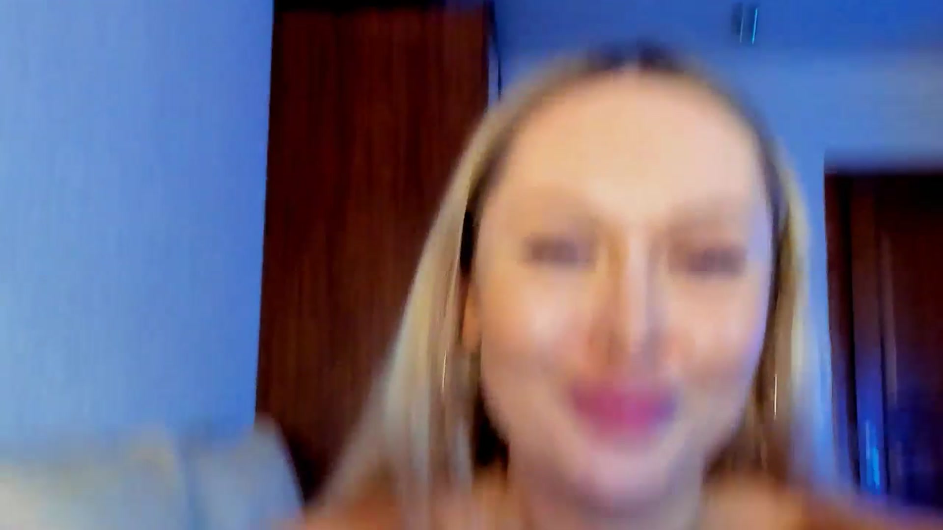 Gallery image thumbnail from MarySweety_'s myfreecams stream on, 10/15/2025, 06:58 image 18 of 20