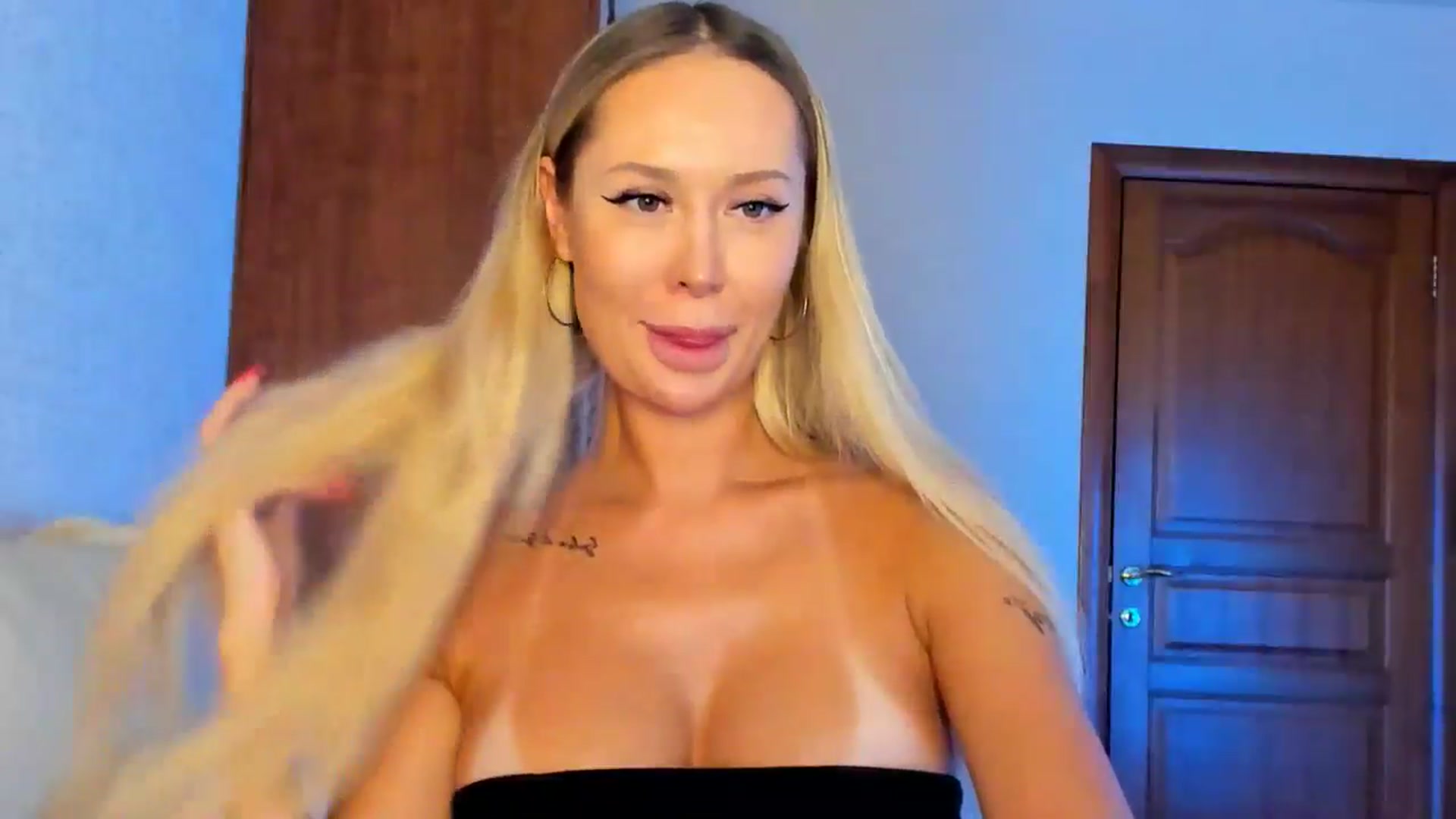 Gallery image thumbnail from MarySweety_'s myfreecams stream on, 12/07/2025, 07:03 image 19 of 20