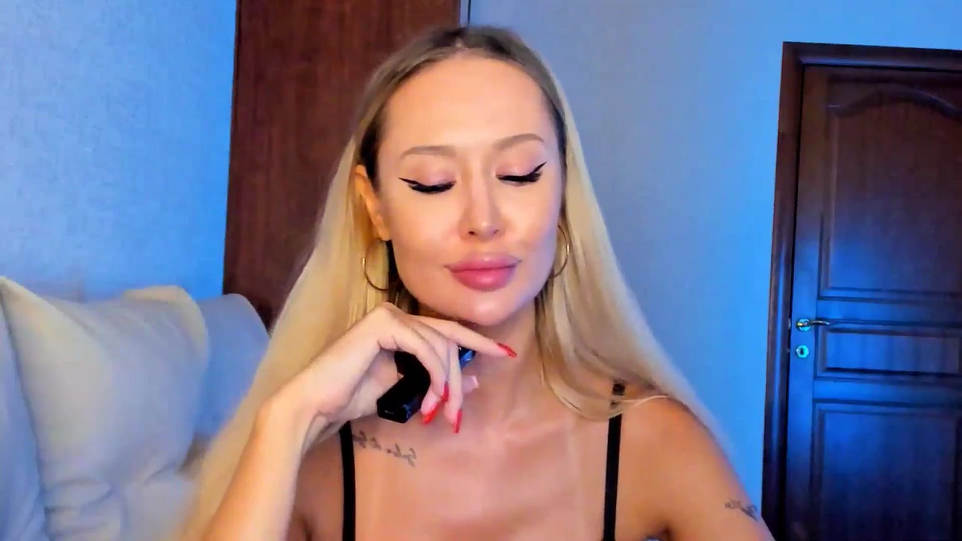 Gallery image thumbnail from MarySweety_'s myfreecams stream on, 12/08/2025, 05:51 image 20 of 20